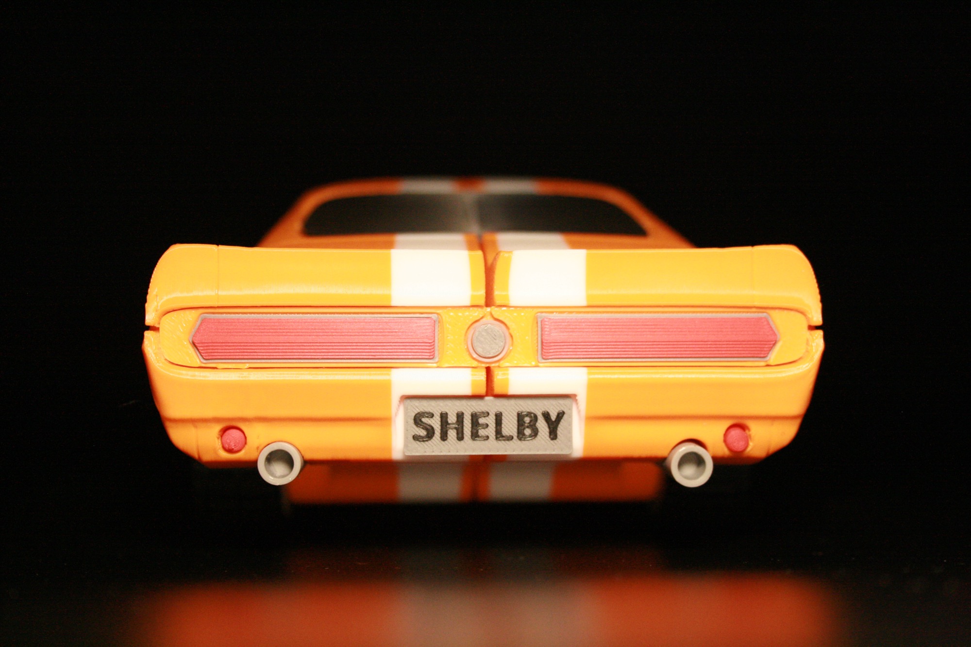 Статуэтка 'Машина' 2